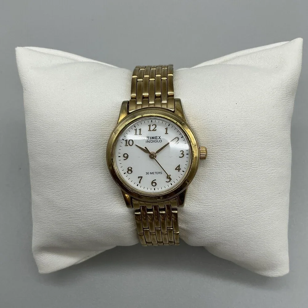 Timex Indiglo 30 Meters Womens Watch 25mm White Dial Gold Tone New Battery 6
